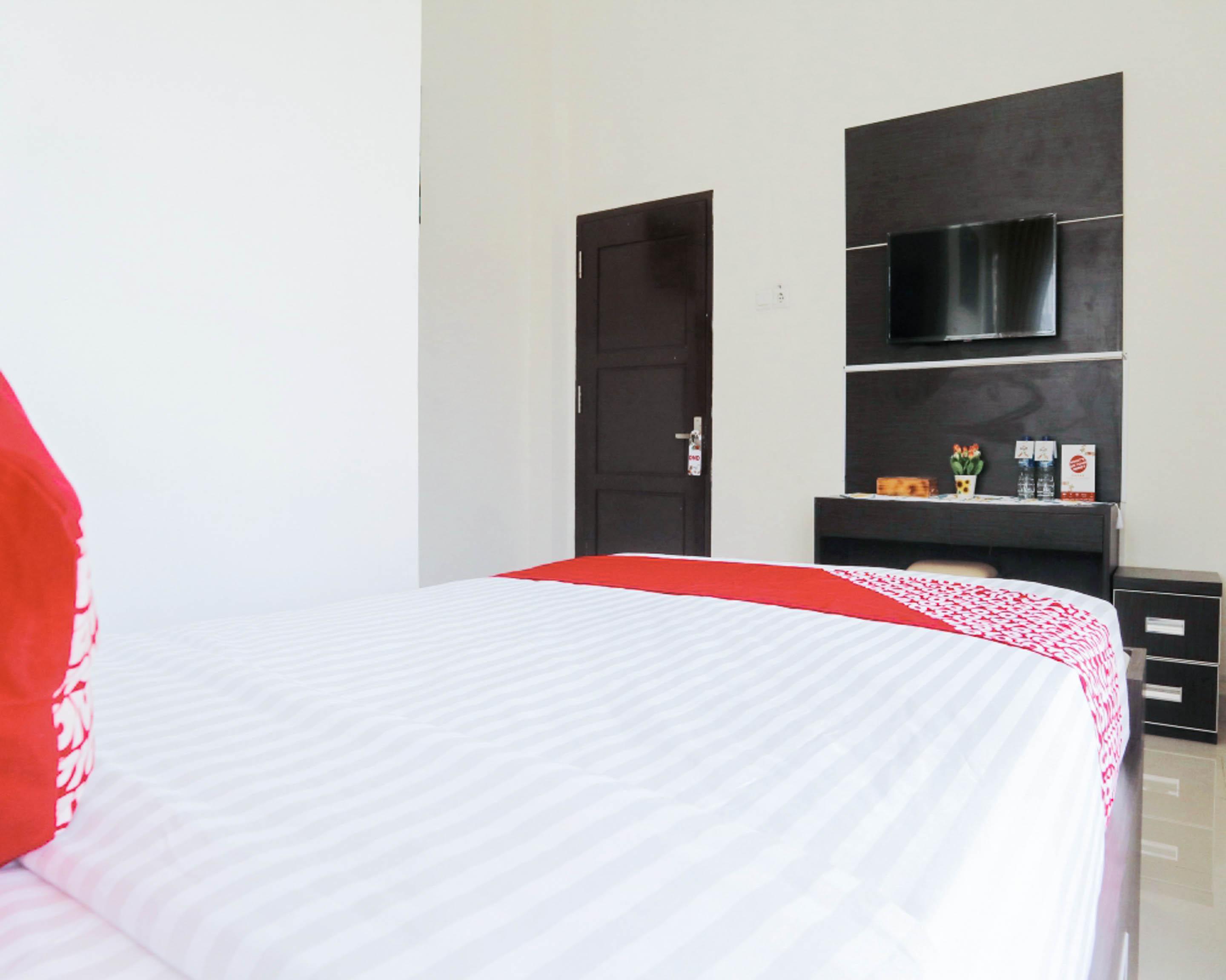 פדאנג Oyo 1326 Mahakam Guest House מראה חיצוני תמונה